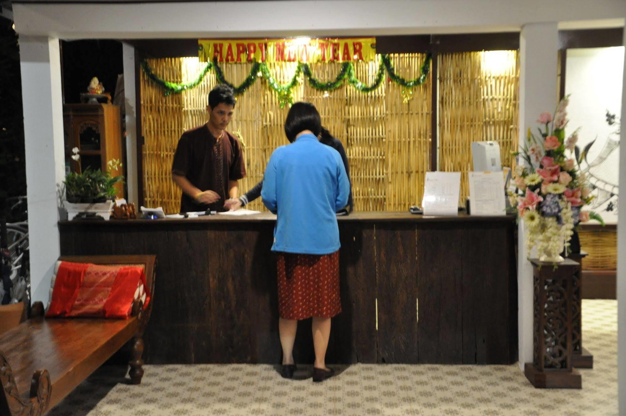 暹罗别墅酒店 素可泰 外观 照片